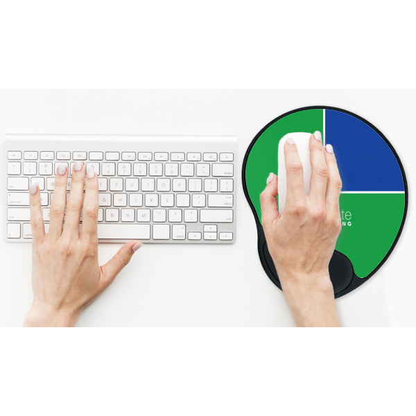Custom Design - Mouse Pad with Wrist Rest - LIFESYTLE 2 (in use)