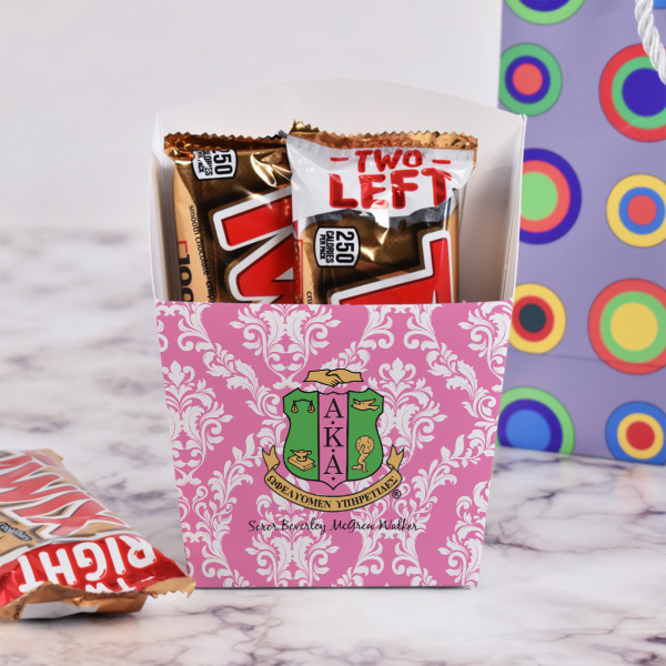 Custom Design - French Fry Favor Box - w/ Treats View