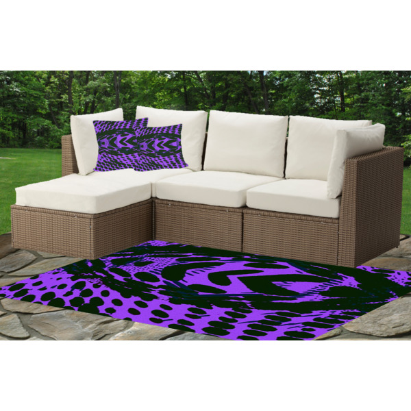 Custom Design - Indoor / Outdoor Rug & Cushions