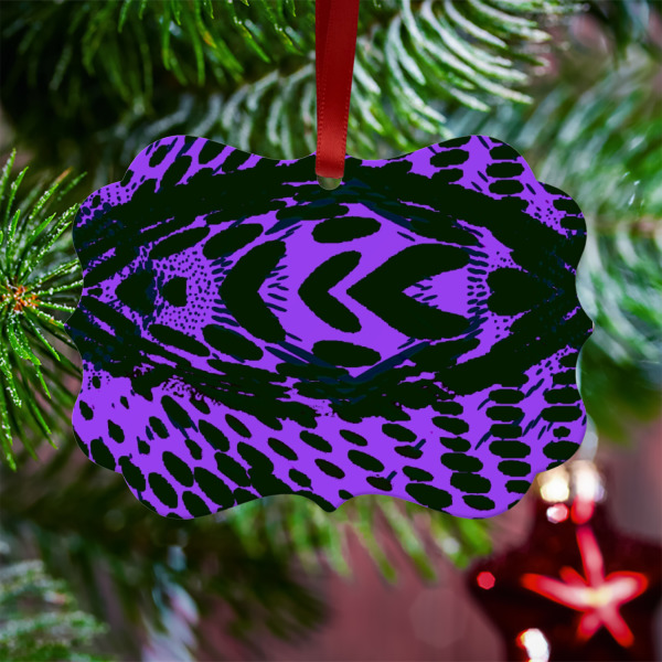 Custom Design - Metal Benilux Ornament - Lifestyle