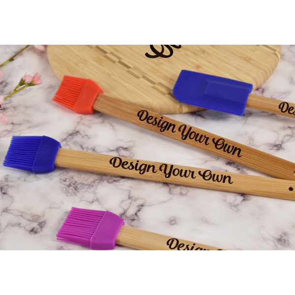 Custom Design - Silicone Brush - Blue - Lifestyle