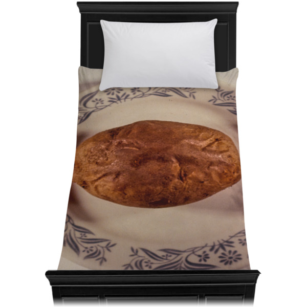 Custom Design - Duvet Cover - Twin XL - On Bed - No Prop