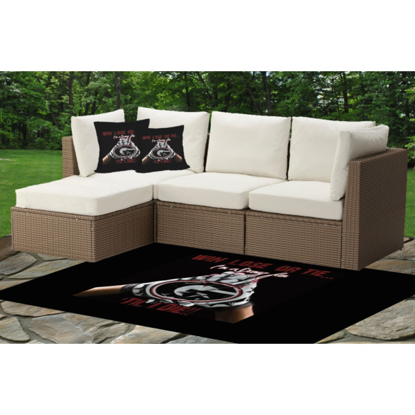 Custom Design - Indoor / Outdoor Rug & Cushions