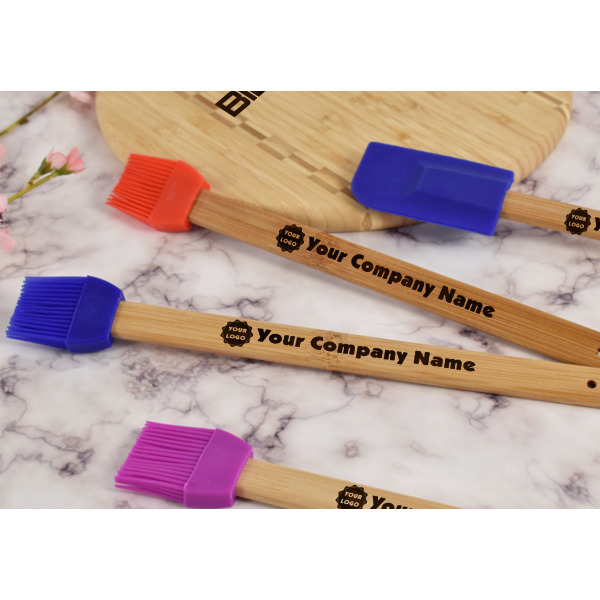 Custom Design - Silicone Brush - Blue - Lifestyle