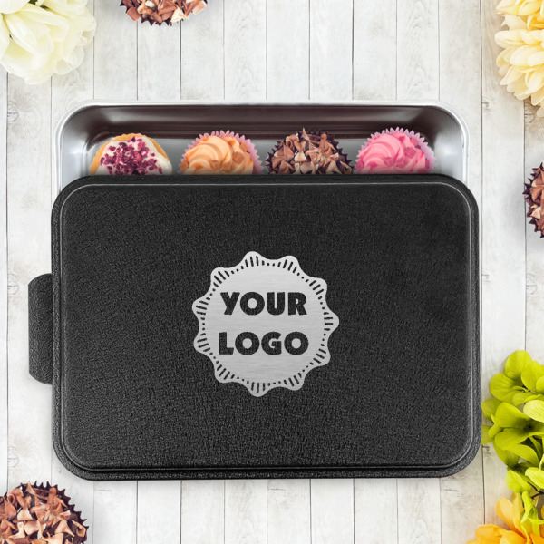 Custom Design - Aluminum Baking Pan - Black Lid - LIFESTYLE