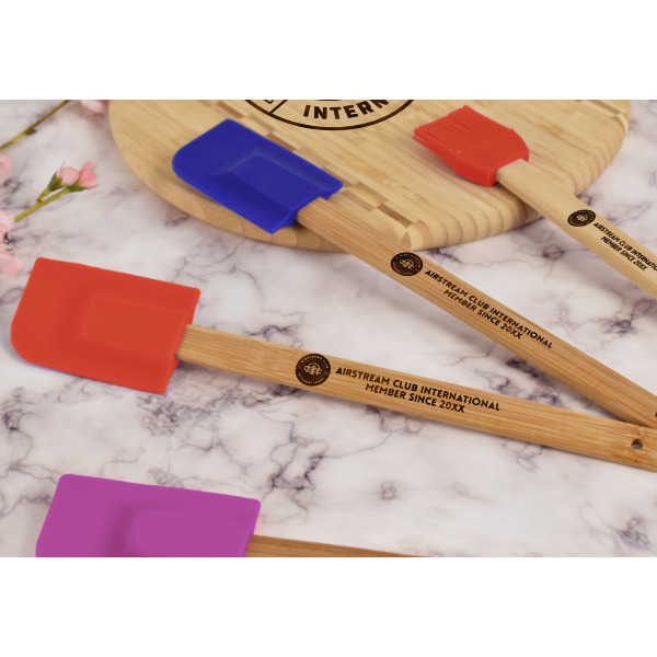 Custom Design - Silicone Spatula - Red - Lifestyle