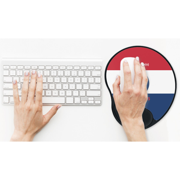 Custom Design - Mouse Pad with Wrist Rest - LIFESYTLE 2 (in use)