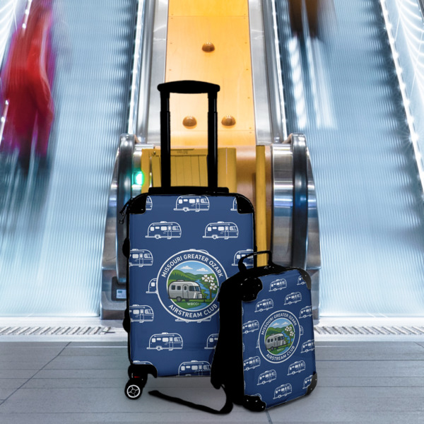 Custom Design - Suitcase Set 4 - IN CONTEXT