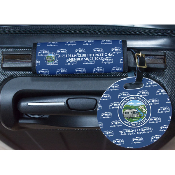 Custom Design - Round Luggage Tag & Handle Wrap - In Context