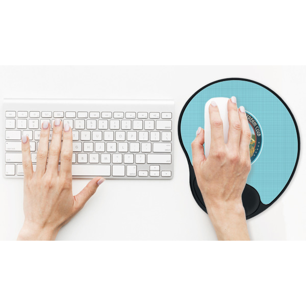 Custom Design - Mouse Pad with Wrist Rest - LIFESYTLE 2 (in use)