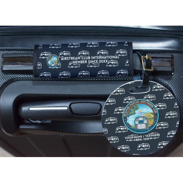 Custom Design - Round Luggage Tag & Handle Wrap - In Context